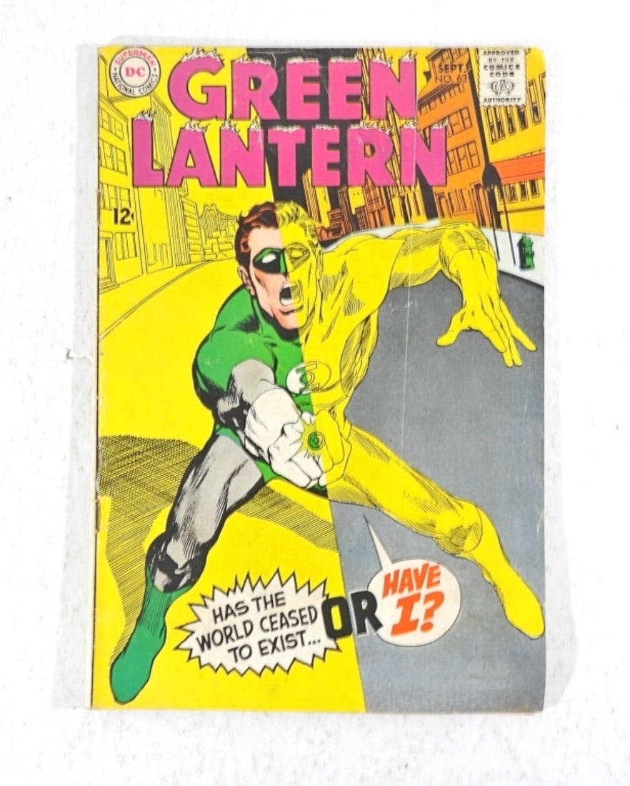12c VINTAGE DC GREEN LANTERN COMIC (1 of 4)