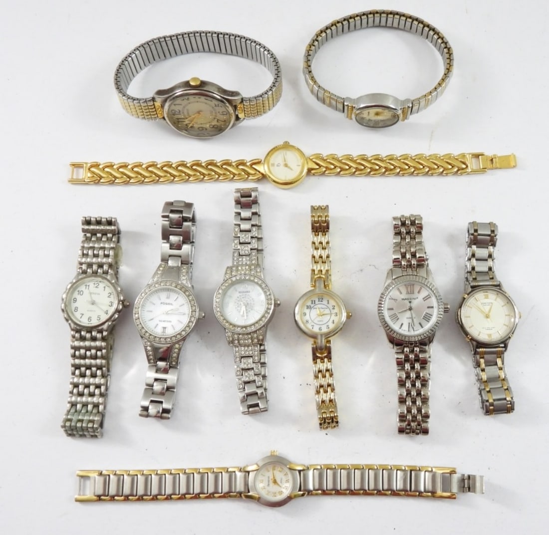 (10)LADIES GOLD/SILVER TONE WATCHES: NOT TESTED AS TO WORKING OR NOT