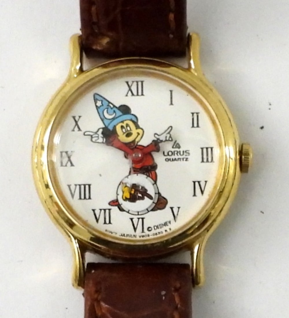 SORCERER MICKEY LORUS LADIES LEATHER WATCH (1 of 3)