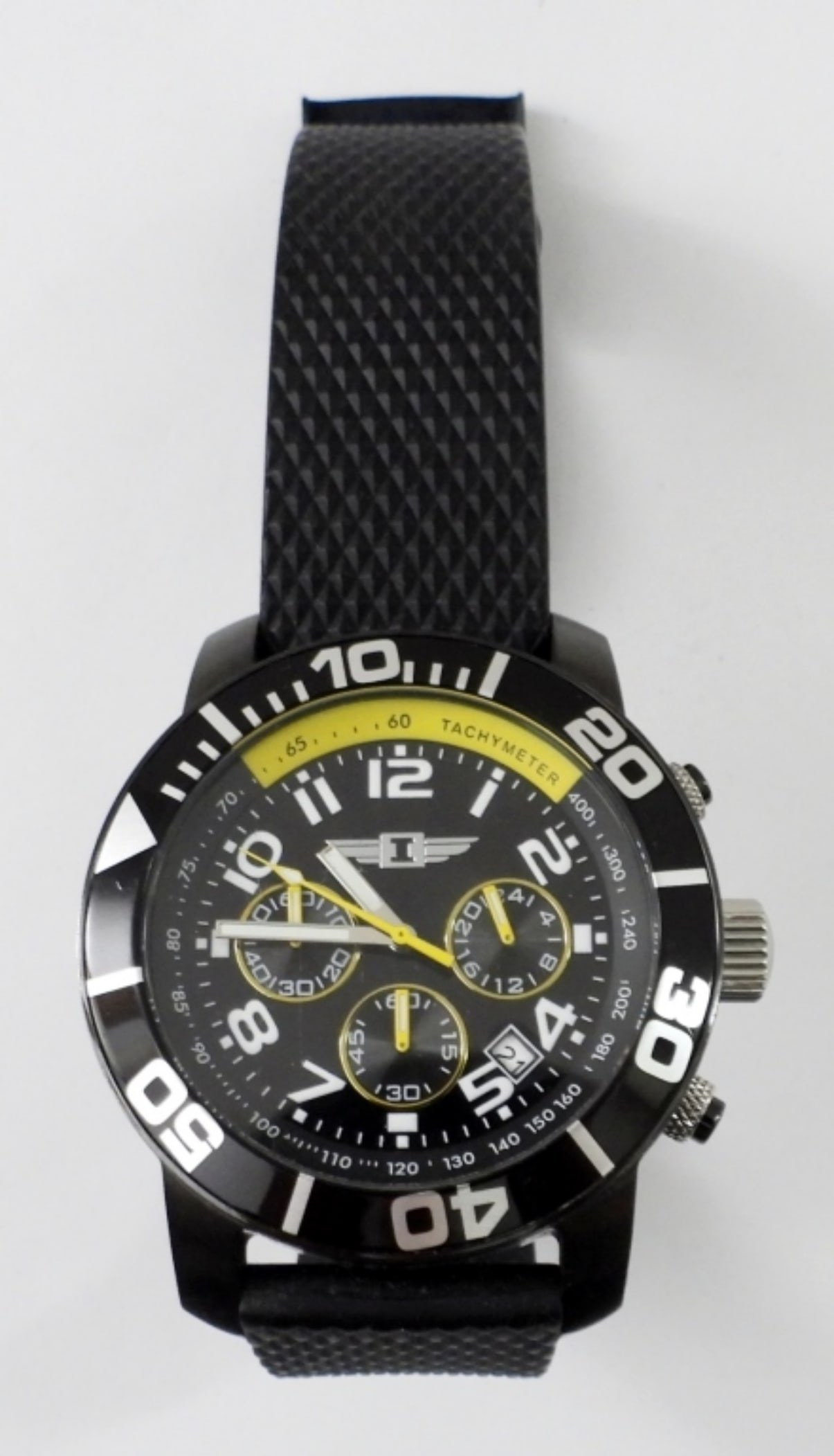 INVICTA MENS BLACK CHRONOGRAPH: UNTESTED INVICTA MENS BLACK CHRONOGRAPH WATCH, RUBBER BLACK BAND, TRIFOLD CLASP