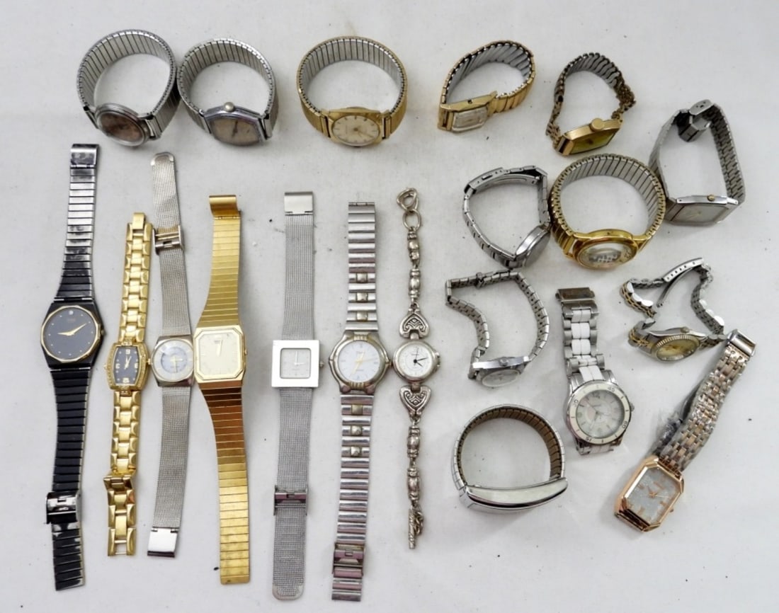 (20) WRIST WATCHES ASSORTED FASHION STYLE WATCHES (1 of 4)