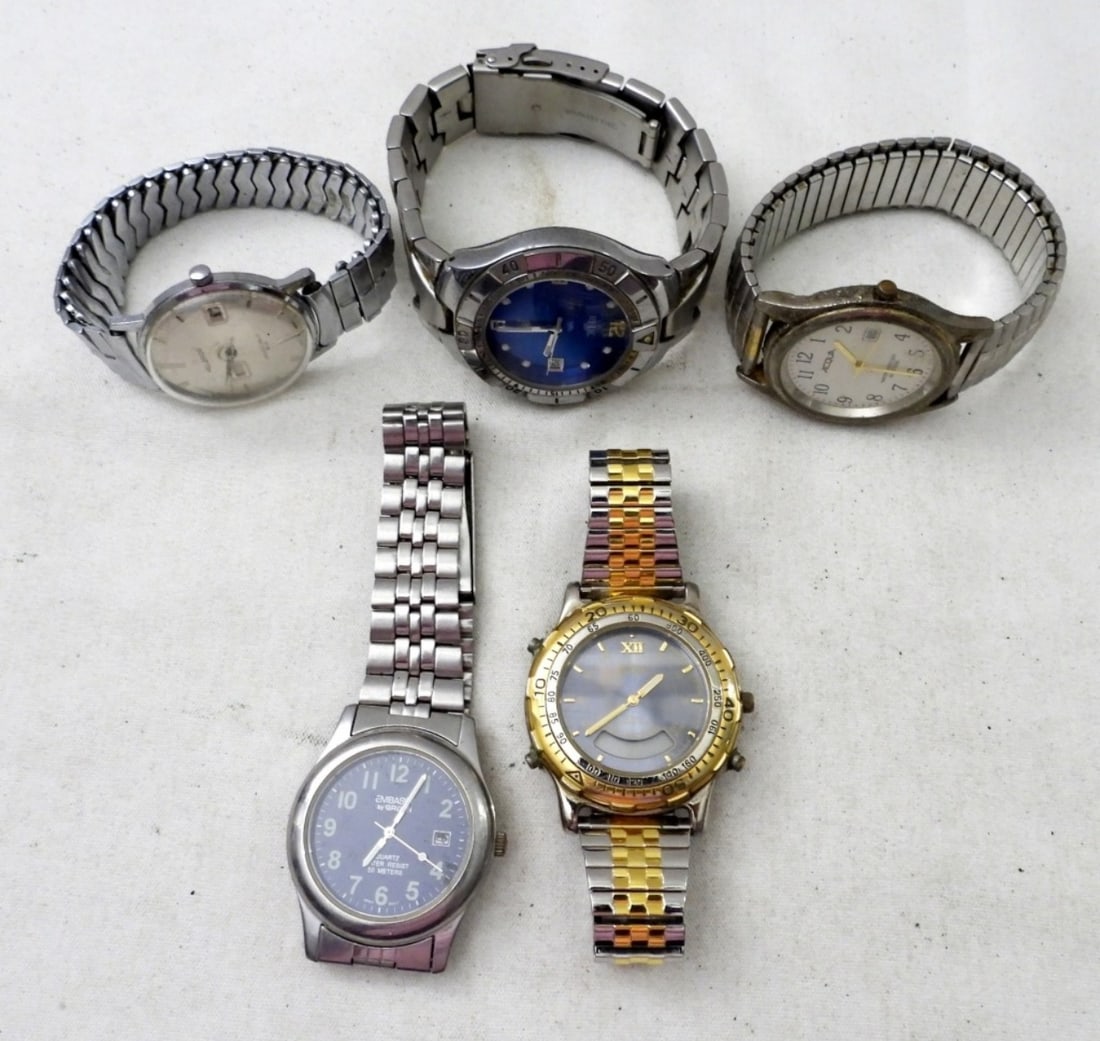 (5) MENS DATE & DAY DATE SILVER WATCHES (1 of 3)