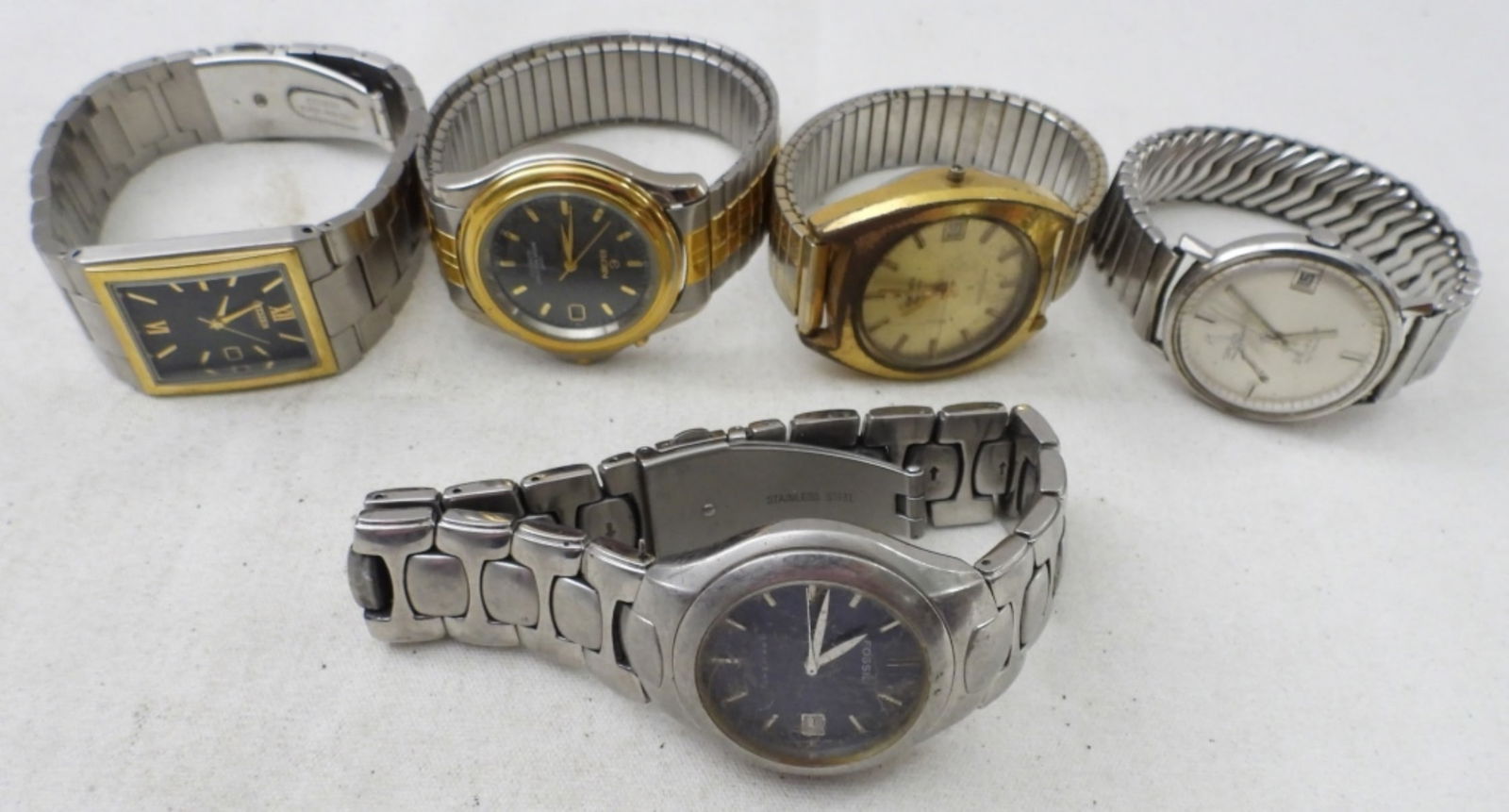 (5) MENS ASSORTED DATE STYLE WATCHES (1 of 2)