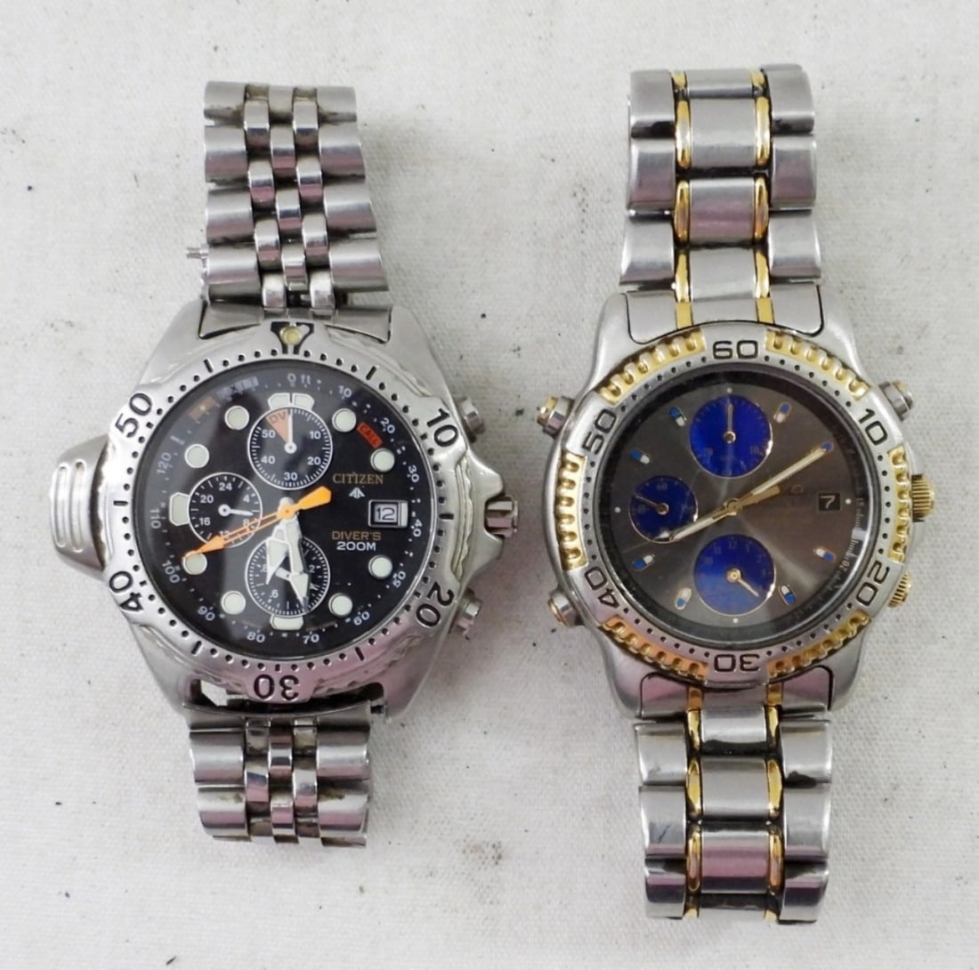 (2) MENS CHRONOGRAPHIC WATCHES (1 of 2)