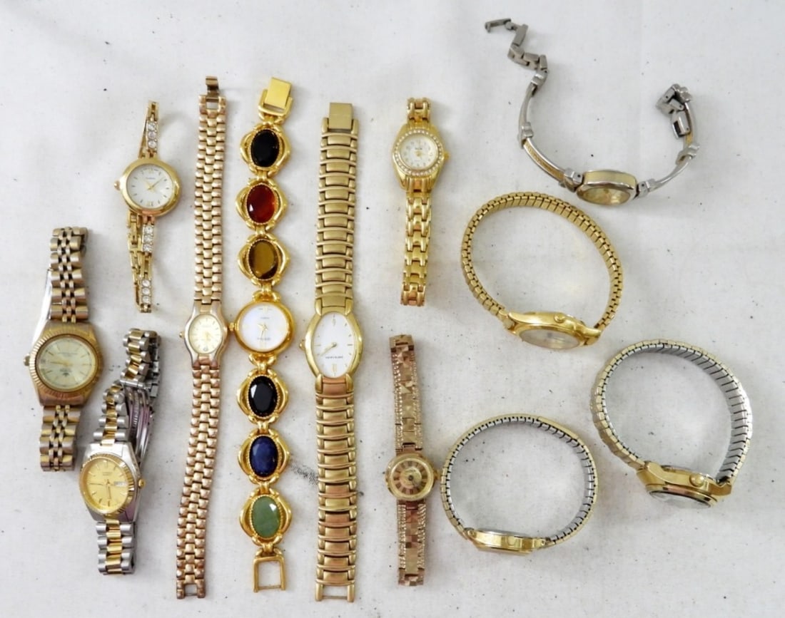 (12) LADIES GOLDTONE & TWOTONE: UNTESTED (12) LADIES GOLDTONE & TWOTONE WATCHES, ELGIN, SEIKO,HELBROS, OTHER BRANDS, MIX OF METAL LINK, CUFF, AND STRETCH METAL BANDS