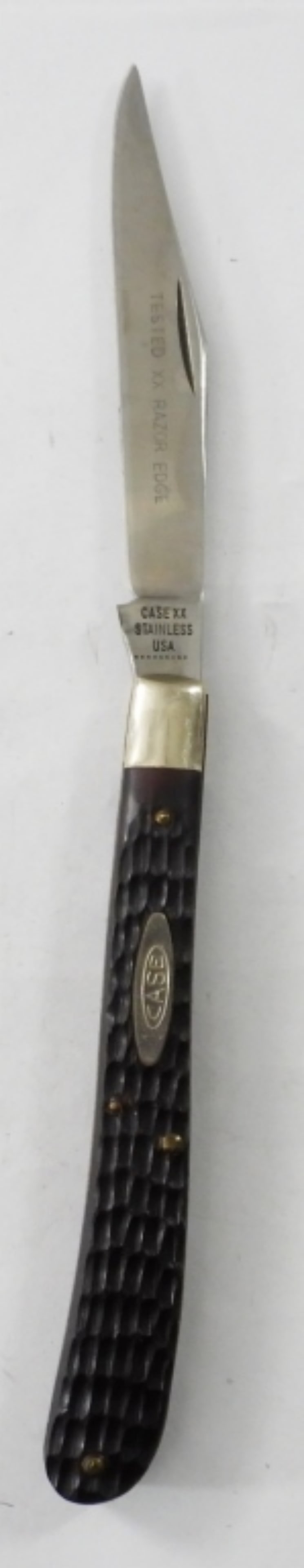 (1)CASE XX SLIMLINE TRAPPER POCKET KNIFE: 9 DOTS, #61048 SSP, STAINLESS, USA,TESTED XX RAZOR EDGE, BROWN BONE HANDLE, NICE CONDITION
