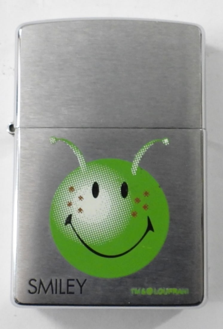 1999 FIRED  SMILEY GREEN MARTAIN  ZIPPO (1 of 4)