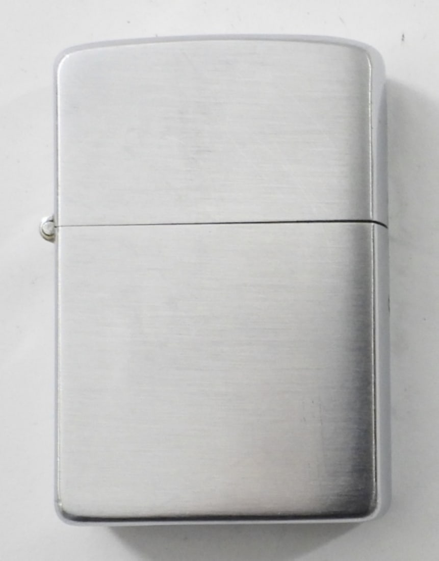 1958 FIRED PAT PEND(2517191) CHROME ZIPPO: 1958 FIRED PAT PEND(2517191) CHROME ZIPPO NOT MATCHING INSERT ,(INSERT IS PAT2032695)