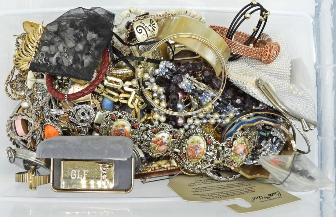 MYSTERY BAG OF COSTUME JEWELRY: Completely UNSEARCHED and loaded with Name Brand Fashion Jewelry - Trifari, Monet, Coro, Napier, and More - Each lot is bagged individually from this IMMENSE Fashion Jewelry Consignment. It is being s