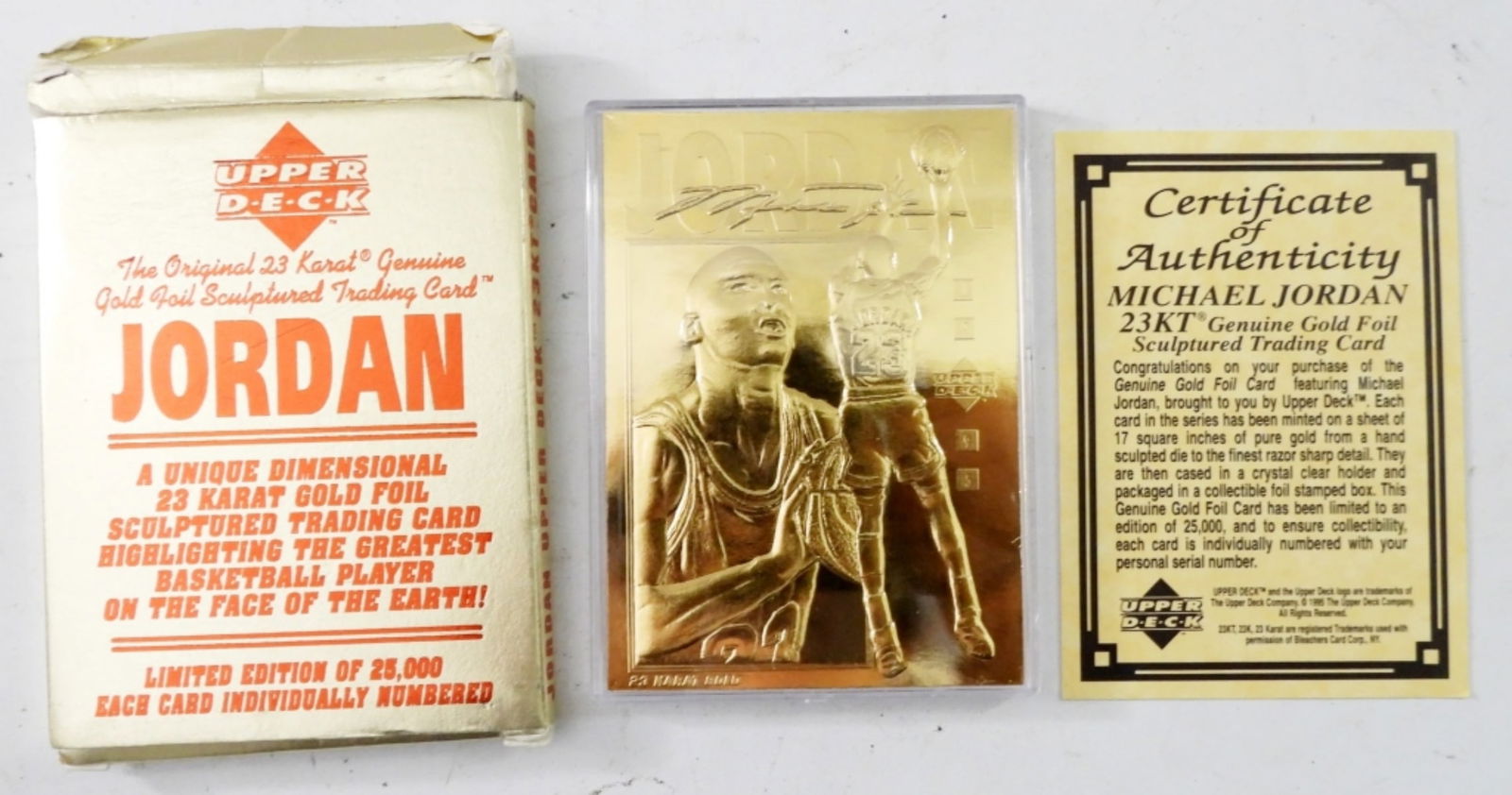 1995 UD 23K GOLD  MICHAEL JORDAN CARD (1 of 2)