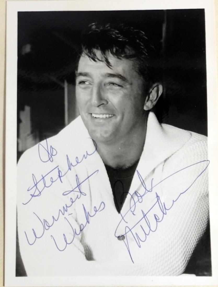 VINTAGE ROBERT MITCHUM AUTOGRAPH 5X7 (1 of 2)