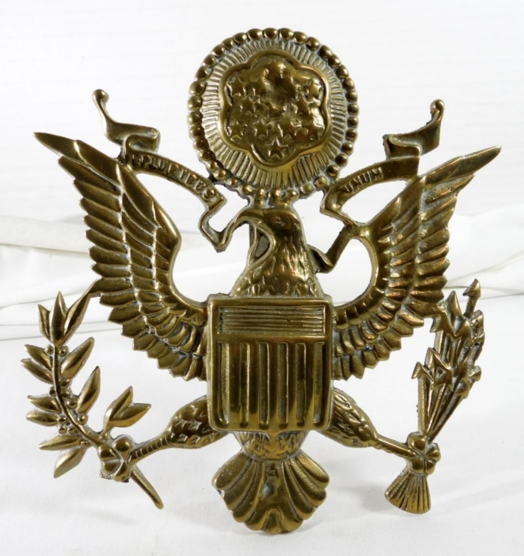 LARGE BRASS U.S. EAGLE EMBLEM w/STAND (1 of 2)