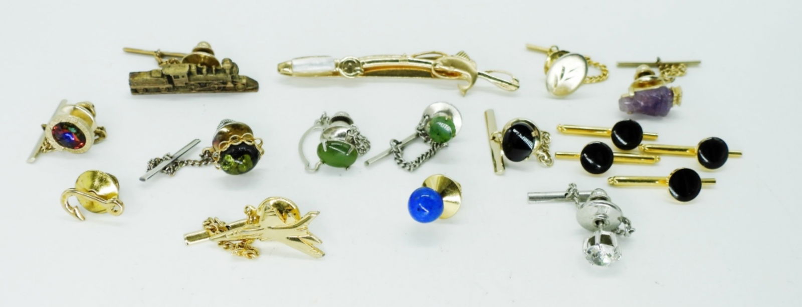 (15) MEN'S ACCESSORIES-TIE SUPPLIES (1 of 1)