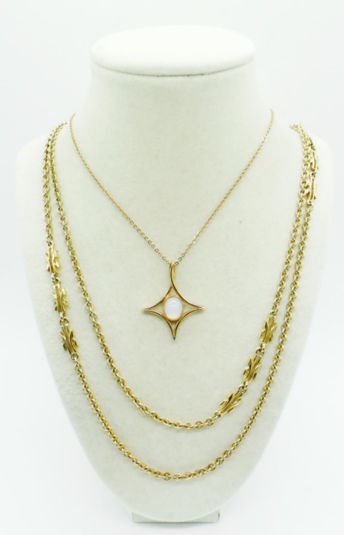 SARAH COV & MONET NECKLACES: TWO GOLD TONE NECKLACES. SARAH COVENTRY FAUX MOONSTONE STAR, 18". GOLD TONE MONET FASHION CHAIN NECKLACE, 54".