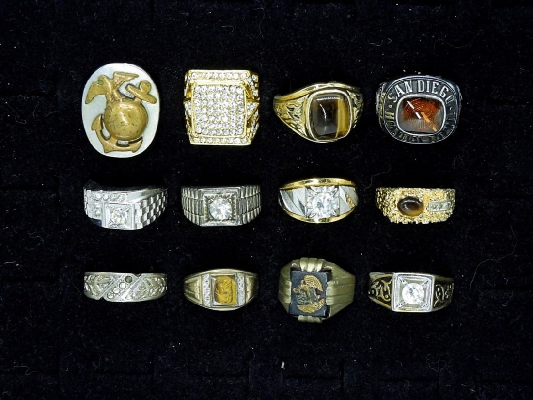 (12) VTG MEN'S RINGS (1 of 1)
