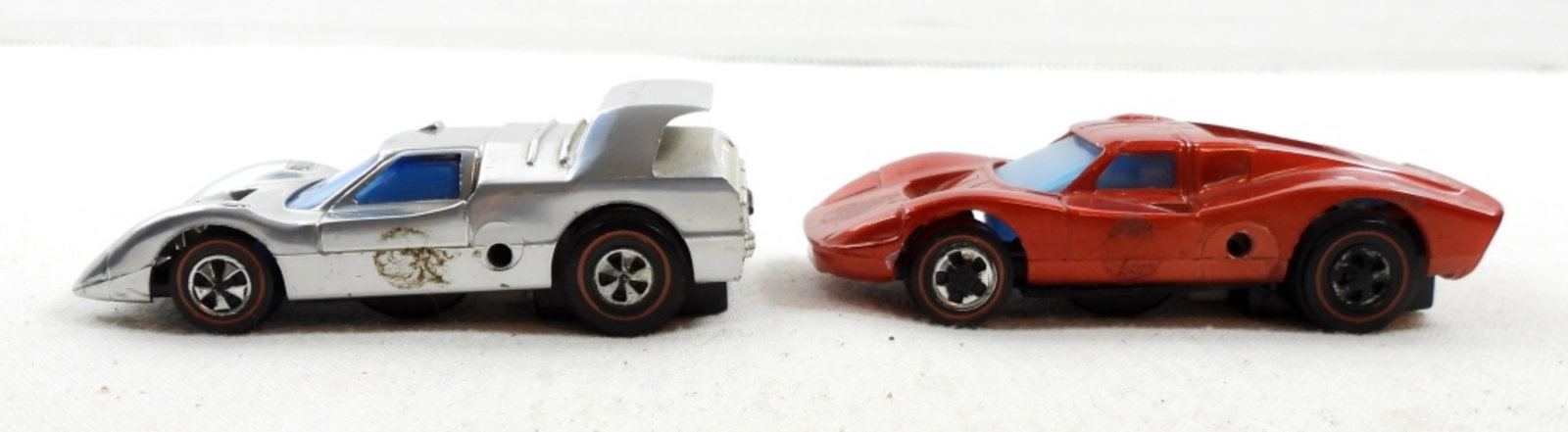 69' HOT WHEELS REDLINE SIZZLERS: 1969 MATTEL INC, MADE IN MEXICO, NOT TESTED, THE RED ONE HAS SOME CORROSION