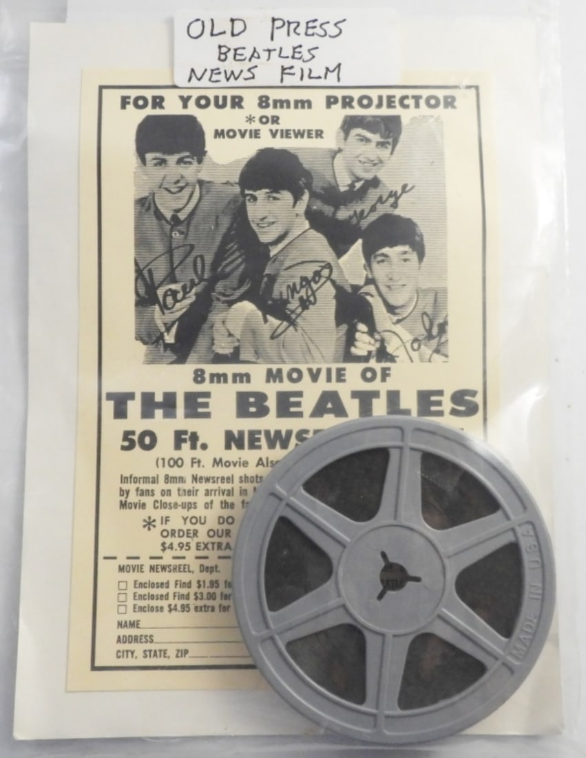 8MM MOVIE OF THE BEATLES: OLD PRESS BEATLES NEWS FILM