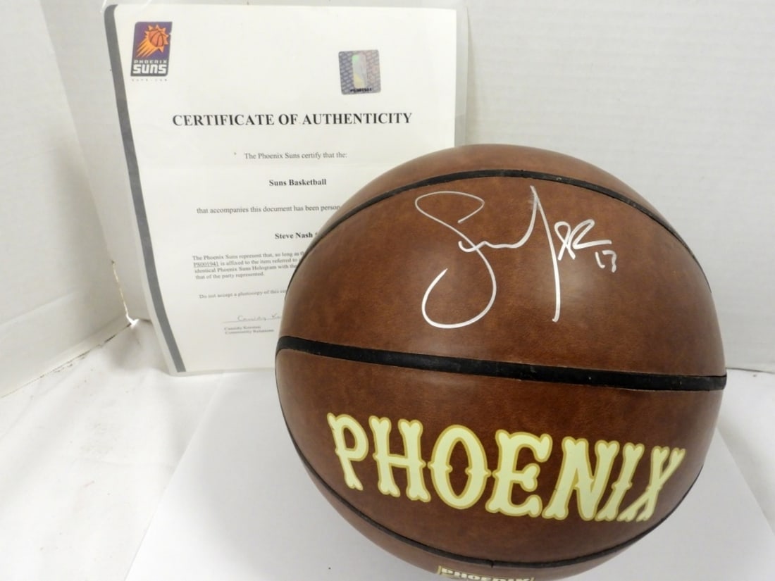 PHOENIX SUNS STEVE NASH SIGNED BALL w /COA: PHOENIX SUNS STEVE NASH SIGNED BALL w /COA