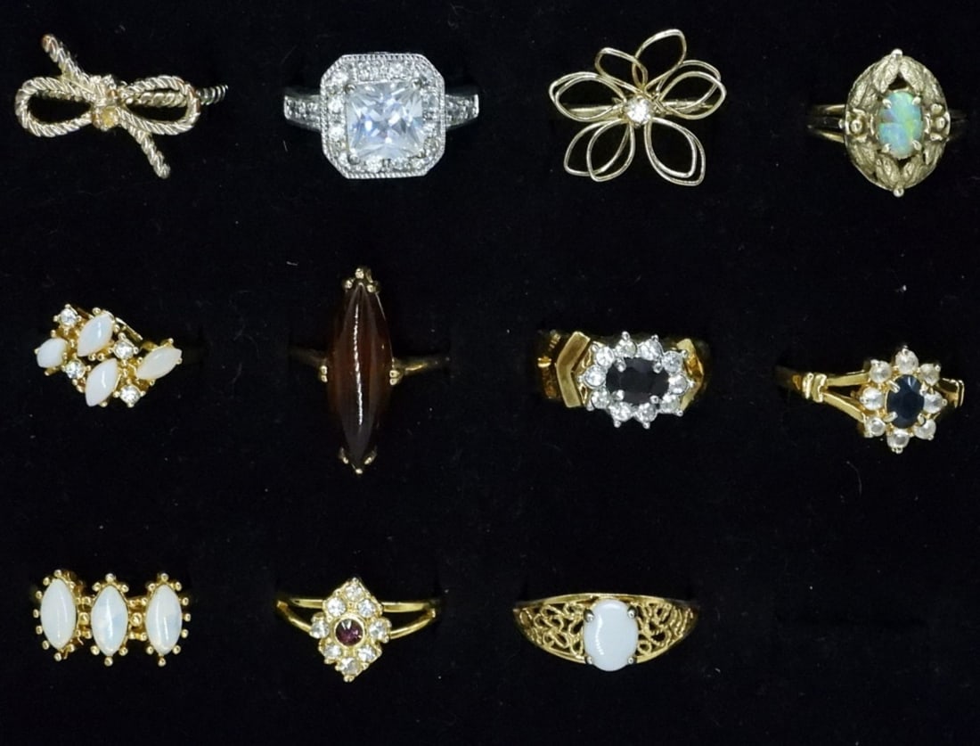 (11) GOLD/SILVER TONE FASHION RINGS (1 of 2)