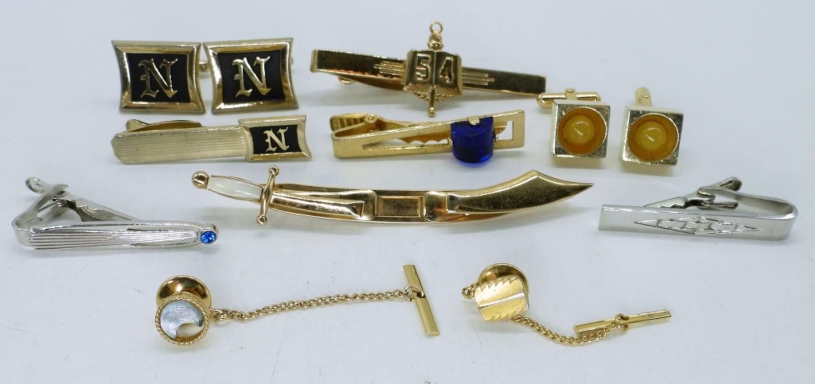 (10) MEN'S DRESS ACCESSORIES (1 of 1)