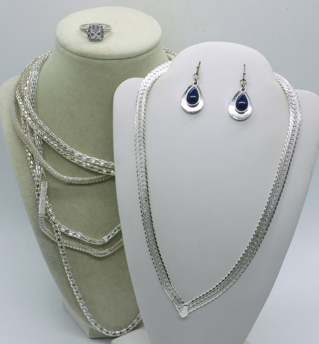 PRETTY SILVER TONE CHAIN NECKLACES & RING (1 of 1)