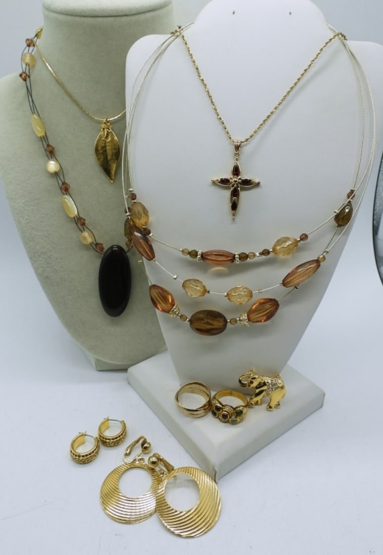 BEADED WIRE NECKLACES, EARRINGS & MORE (1 of 2)