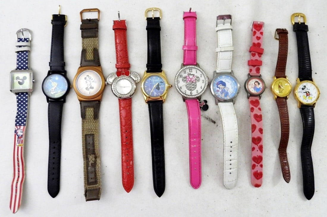 (10) NOVELTY DISNEY WATCHES (1 of 3)