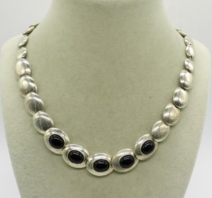 VTG STERLING BLACK GEMSTONE NECKLACE
