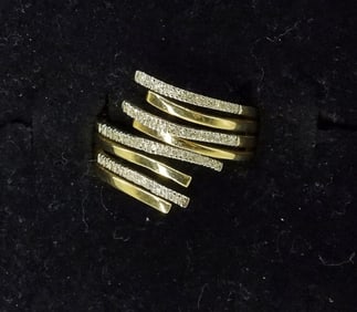 10K YG SIMULATED DIAMOND RING