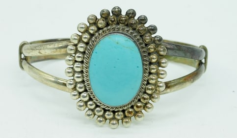 SOUTHWEST STYLE STERLING BRACELET