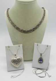 STERLING PENDANTS & NECKLACES