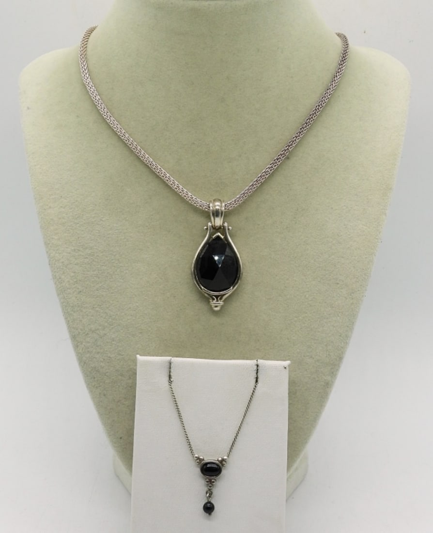 (2) STERLING BLACK GEMSTONE NECKLACES: TWO VINTAGE STERLING NECKLACES, 16"-18", WITH BLACK GEMSTONES. 13 DWT