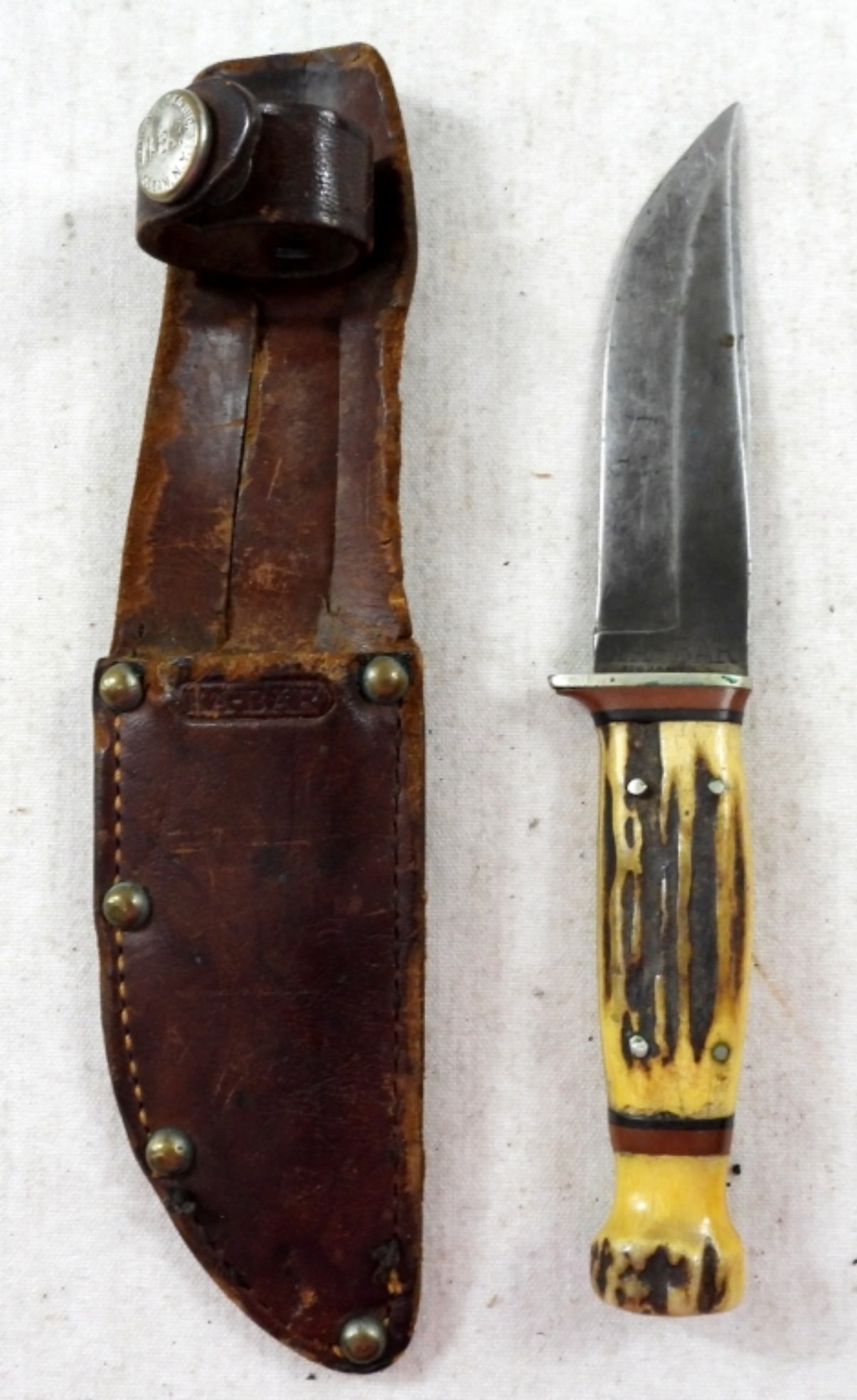 KA-BAR STAG HANDLE KNIFE w/SHEATH (1 of 4)