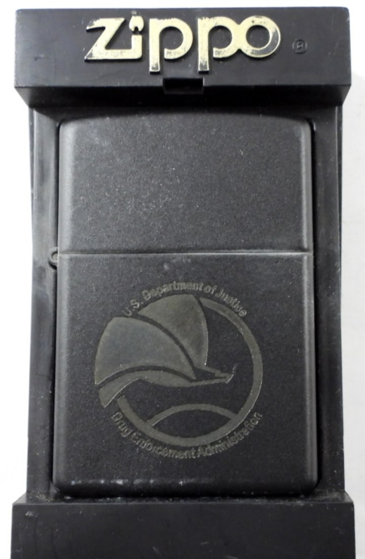 1997 UNFIRED BLACK MATTE LOGO ZIPPO: 1997 UNFIRED BLACK MATTE U.S DEPARTMENT OF JUSTICE LOGO ZIPPO LIGHTER IN ORIGINAL CASE