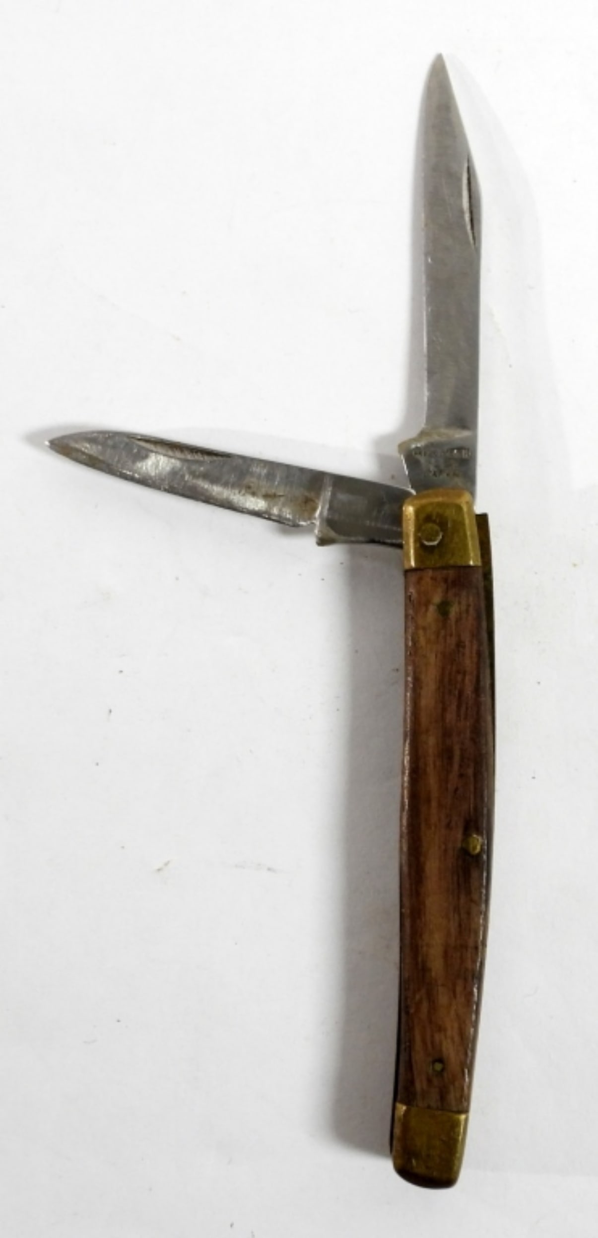 VINTAGE MONARCH (2225)  POCKET KNIFE (1 of 3)