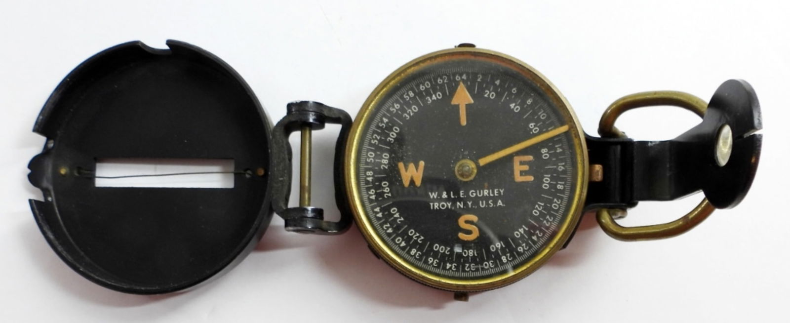 VINTAGE U.S WWII W&LE GURLEY COMPASS (1 of 2)