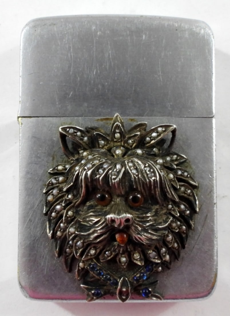 1942-1946 FIRED PAT PEND,(2032695) ZIPPO: 1942-1946 FIRED PAT PEND,(2032695) WITH MATCHING INSERT,(NUMBERS ARE RUBBED OFF A LITTLE) ZIPPO LIGHTER WITH A DOG EMBLEM ON THE FRONT