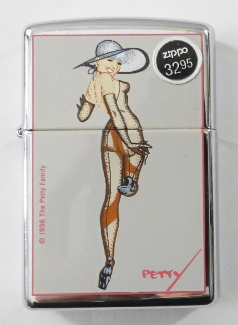 SEALED PETTY GIRL ZIPPO GIFT SET W/TRADING CARD (1 of 4)