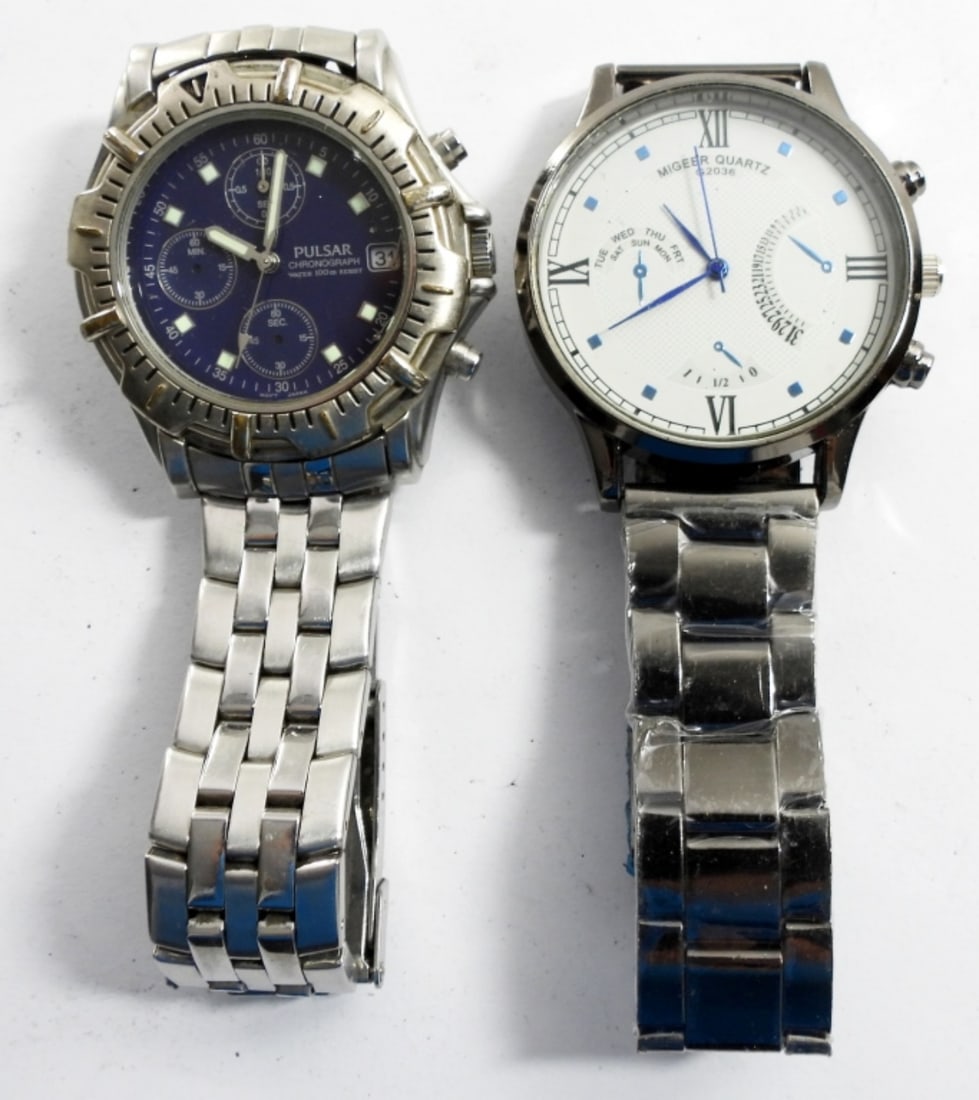 (2)   MEN'S FASHION CHRONOGRAPH WATCHES (1 of 2)
