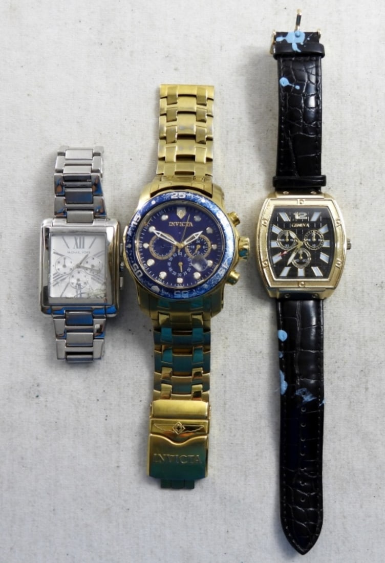 MICHAEL KORS, INVICTA, GENEVA REPAIR LOT: (3) MEN's WATCHES for REPAIR