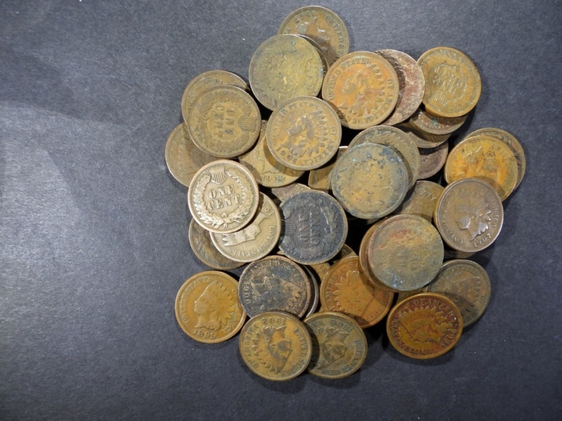 50 INDIAN HEAD CENTS MIXED LOT (1 of 2)