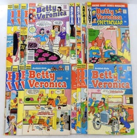 (16) BETTY and VERONICA COMIC LOT