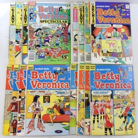 (16) BETTY and VERONICA COMIC LOT