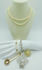 VTG RHINESTONES & PEARLS