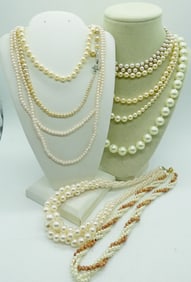 (9) VTG FAUX PEARL NECKLACES