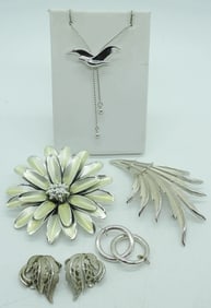 TRIFARI BROOCH & MUCH MUCH MORE