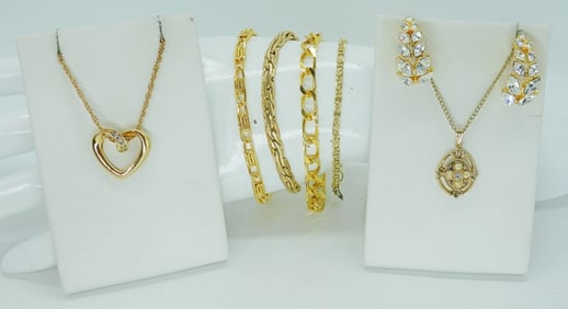 GOLD TONE VTG NECKLACES & BRACELETS