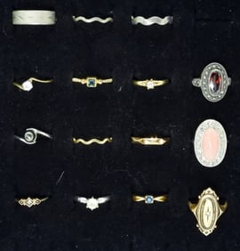 (15) FASHION RINGS