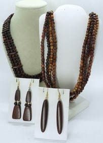 WOODEN VTG NECKLACES & EARRINGS