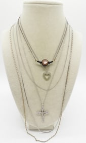 (6) NECKLACES & CHAINS